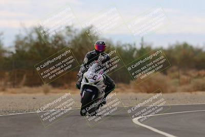 media/Sep-10-2022-SoCal Trackdays (Sat) [[a5bf35bb4a]]/Turn 2 (1pm)/